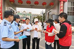 西甲记者：阿拉巴正在医院接受治疗，看起来他将赛季报销